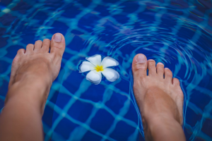 foot bath has many benefits that can improve your health